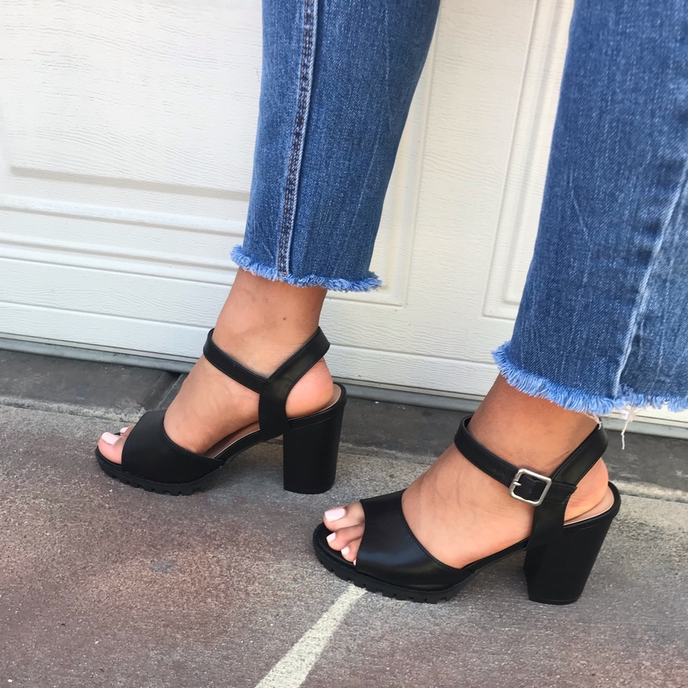 New lug heels 8 left - Picture 2 of 11